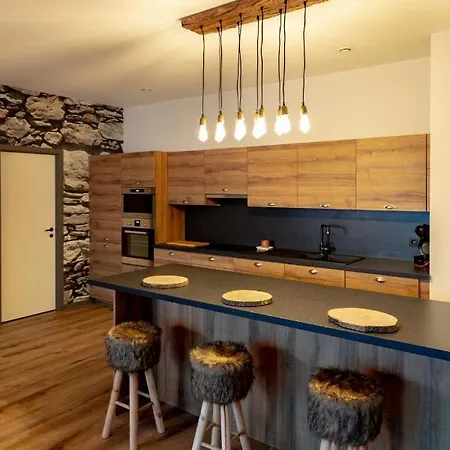 Guillemins Station Flats *