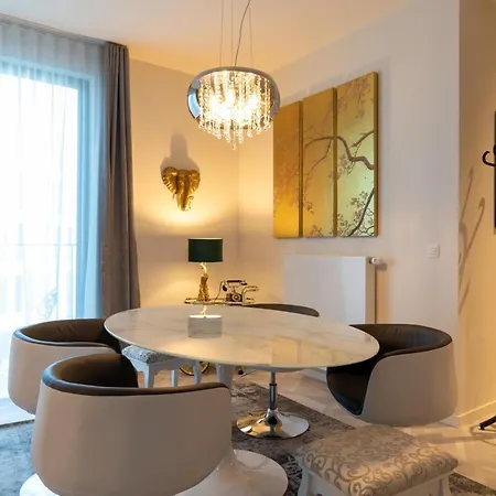 Guillemins Station Flats 公寓 列日